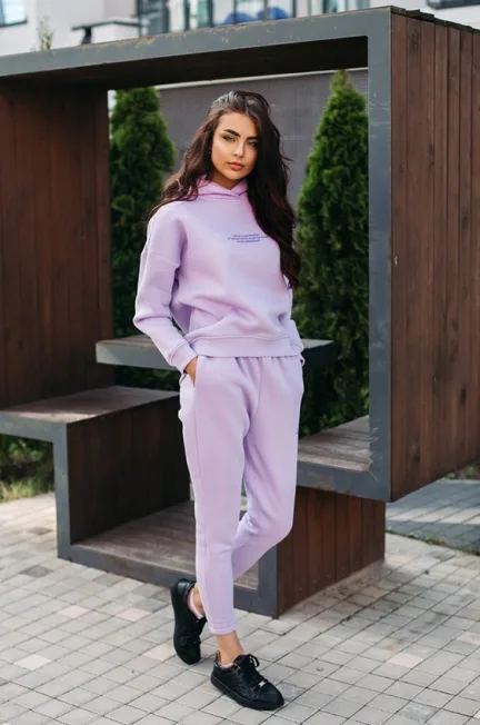 Linen Love: Mastering the Art of Styling Linen Pants
