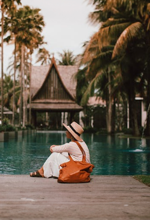 Staycation Style Inspiration: Outfit Ideas for Your Hometown Adventure