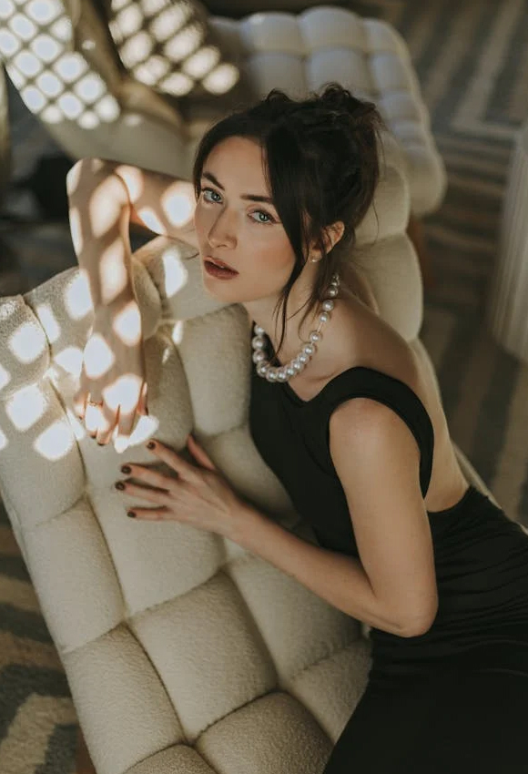 Sun-Kissed Style: A Guide to Summer’s Hottest Celebrity Fashion Trends