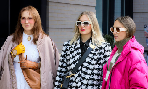 Women-wearing-jackets-and-shades