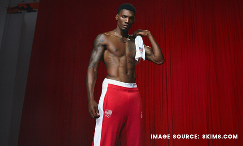 man-wearing-red-joggers 