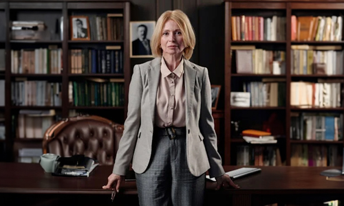 Women-in-office-wear