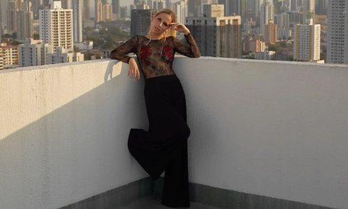 Women-wearing-black-sheer-top