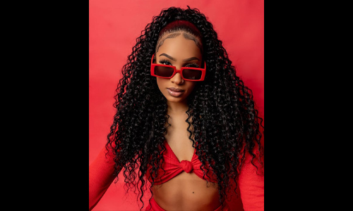 Women dressed in red