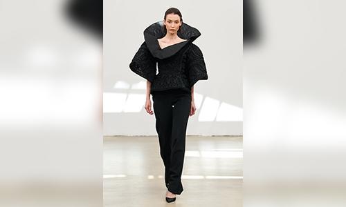 A-velvet-devoré-organza