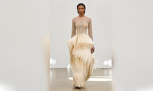 A-sculptural-asymmetric-piece