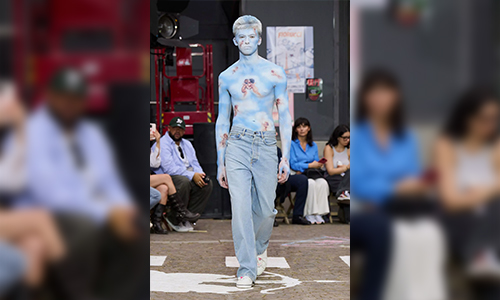 Living Art in Motion