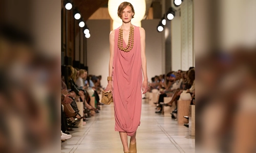 pieces that breathe.