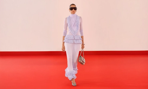 Accessories That Steal the Frame