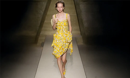 add-depth-to-simplicity.