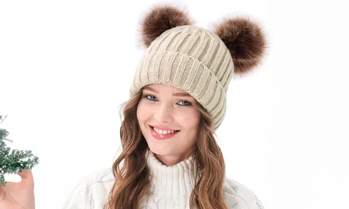 The Pompom Beanie