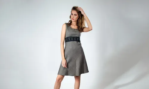 Structured Tailored Minis