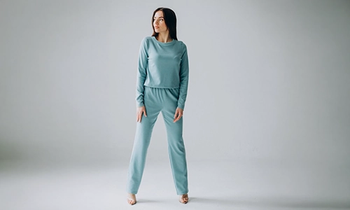 Cropped Tops & High-Waist Bottoms