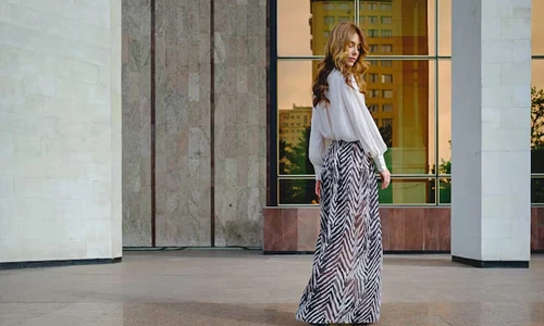 Popular Maxi Skirt Styles Right Now
