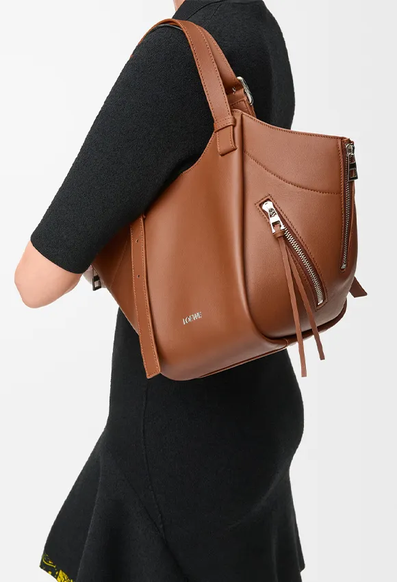 Ways to Wear a Loewe Hammock Bag With Effortless Style