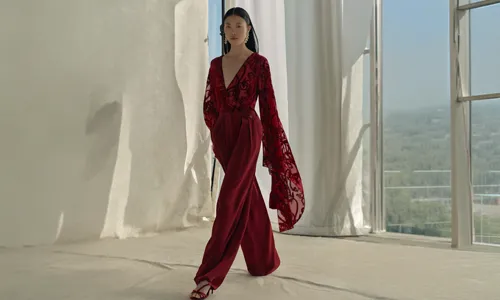  The Allure of Eveningwear