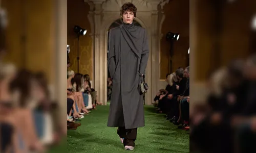 Minimalism-Maximalism