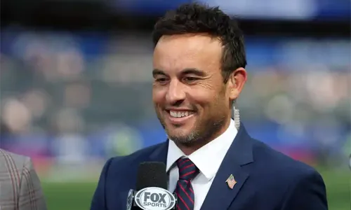 Landon Donovan displaying confidence and personal style during a public appearance