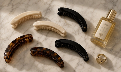 Image displaying a lot of banana hair clips