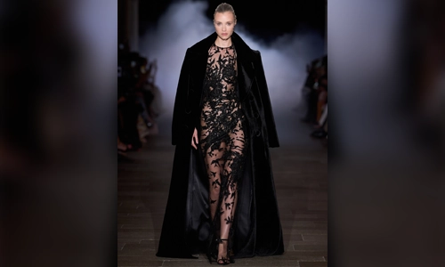 Architectural tailoring and flowing tulle in Zuhair Murad Fall-Winter 2026